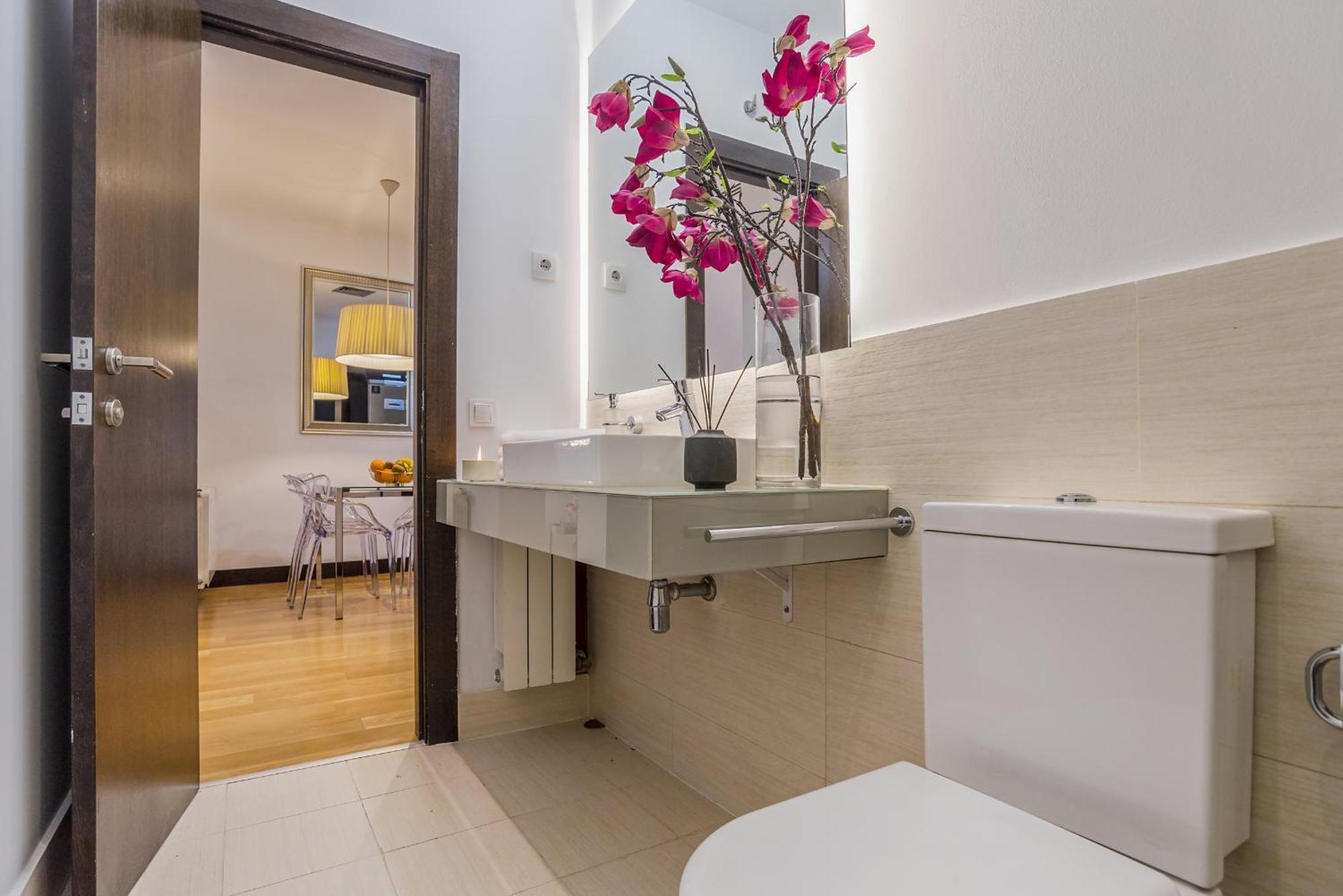 Appartamento Malasana By Skykey Madrid Esterno foto